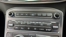 Hyundai SANTA FE 1.6 TGDi Plug-in Hybrid Ultimate 5dr 4WD Auto Estate